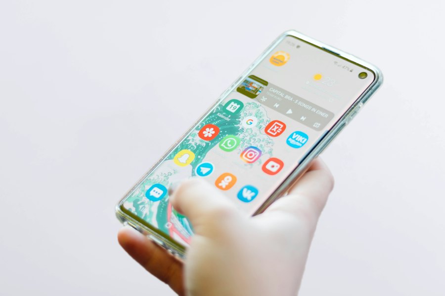 iPhone UI